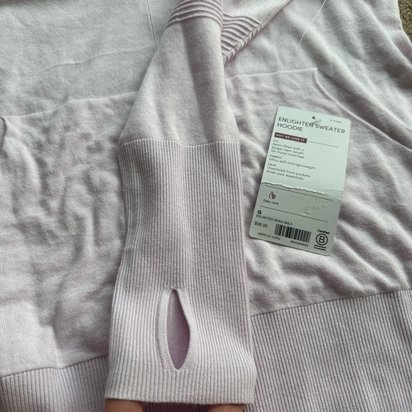 NWT Athleta Enlighten Lilac Tencel/Lyocell Silk Hooded Thin Sweater
Size S - Picture 2 of 4